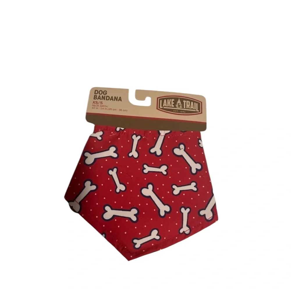 Dog bandana‎